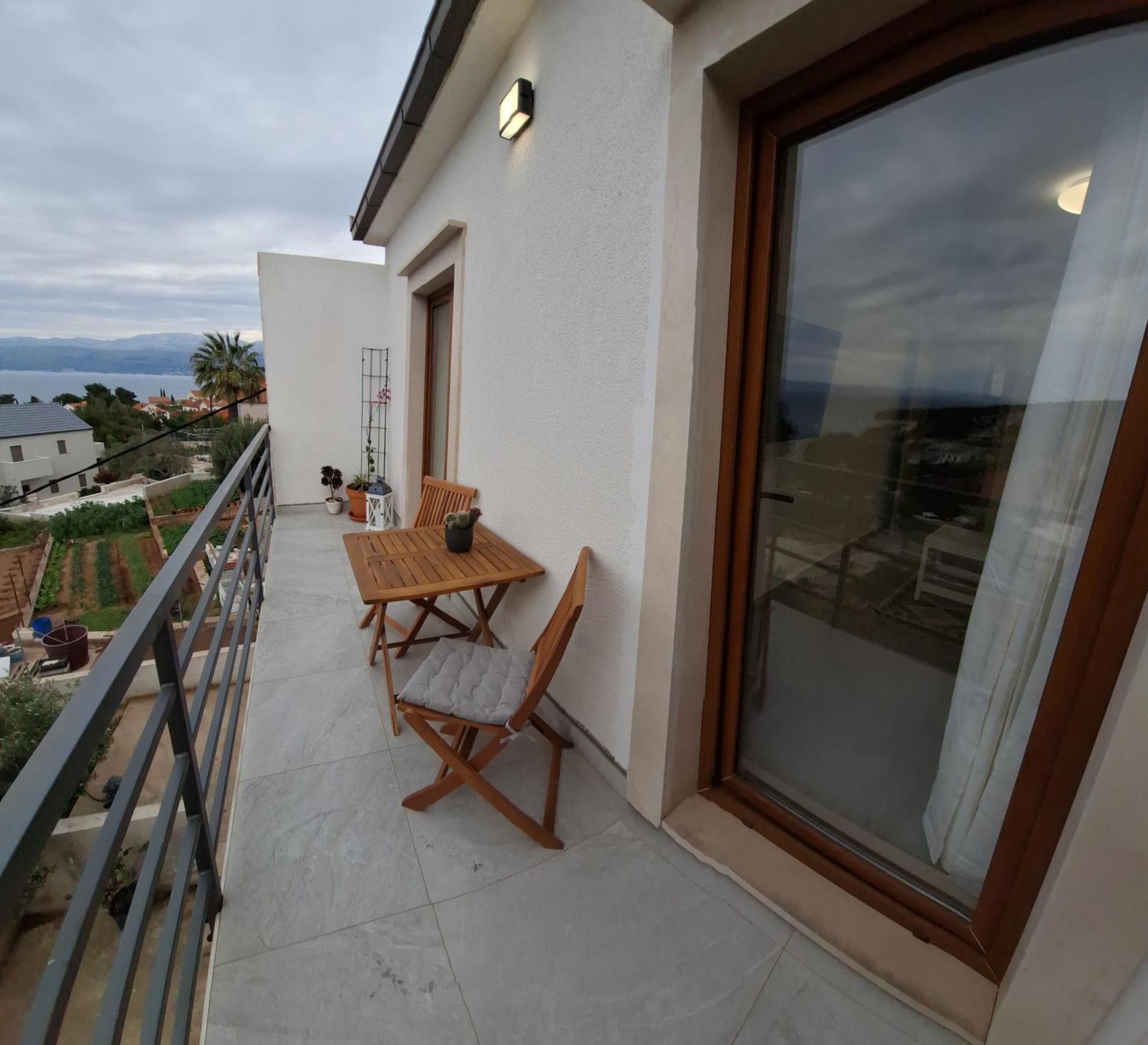 Villa Uzanca Splitska Εξωτερικό φωτογραφία